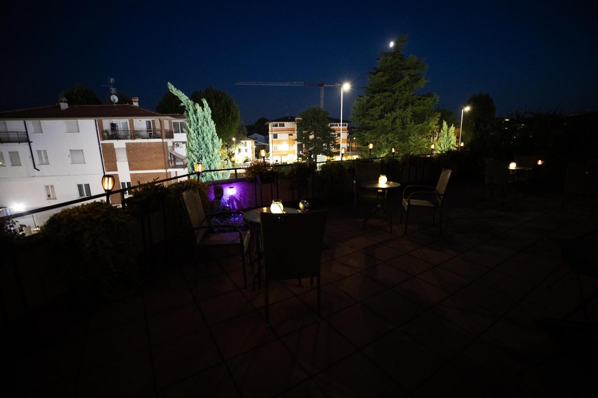 Bru Rooms Peschiera del Garda Exterior photo
